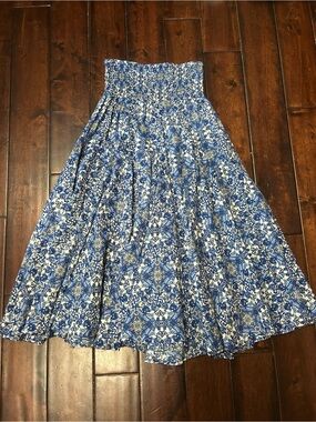 Philosophy - Blue and White Printed Smocked-Waist Midi Skirt - Cotton